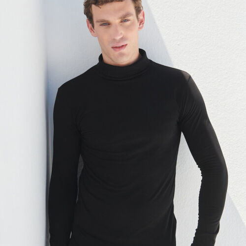 Feel good roll neck top Thumbnail